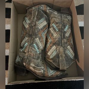 Women’s corral boots